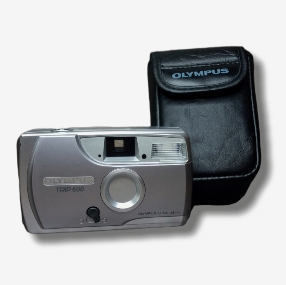 Vintag Olympus Trip 600 35mm Film Camera 28mm lens Point & Shoot, TESTED!
